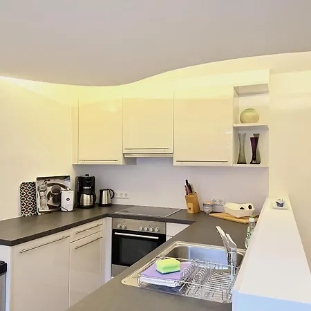 Metta - Hochwertig Sanierter Altbau Mit Terrasse Auf Der Insel Apartmán Lindau