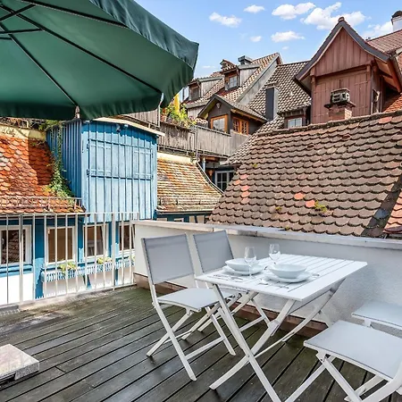 Metta - Hochwertig Sanierter Altbau Mit Terrasse Auf Der Insel Apartamento Lindau (Bodensee)