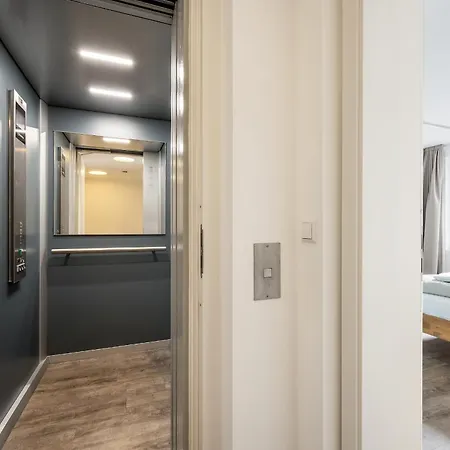 Metta - Hochwertig Sanierter Altbau Mit Terrasse Auf Der Insel Lindau (Bodensee)