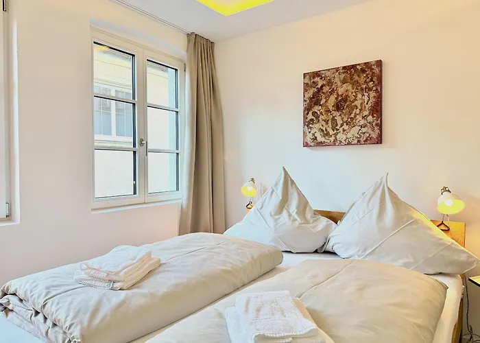 Metta - Hochwertig Sanierter Altbau Mit Terrasse Auf Der Insel דירה *
